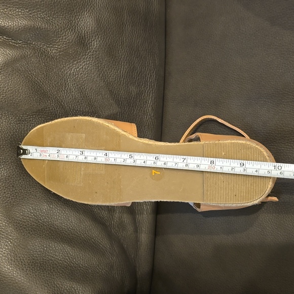 NEW GUESS CADEY ESPADRILLES FLATS - Picture 9 of 9